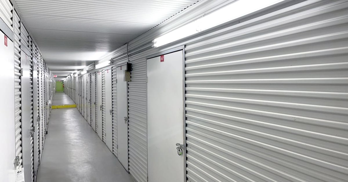 US-LED-Self-Storage-Trend-Lighting-Controls-Better-Experience-Feature-1200x630