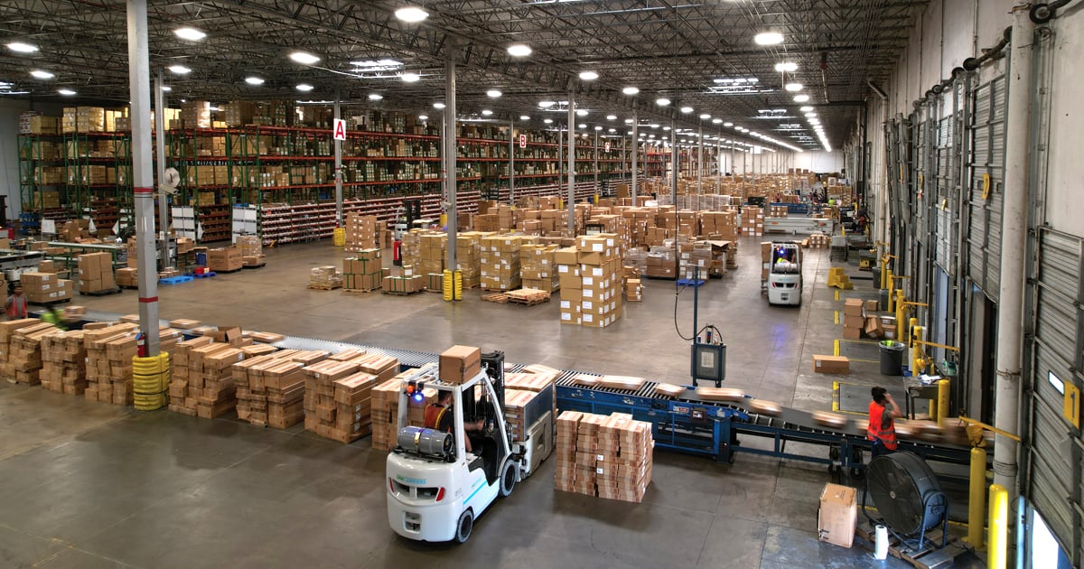 US-LED-Warehouse-Lighting-Maximizing-Efficiency-Reducing-Costs-Feature-1200x630