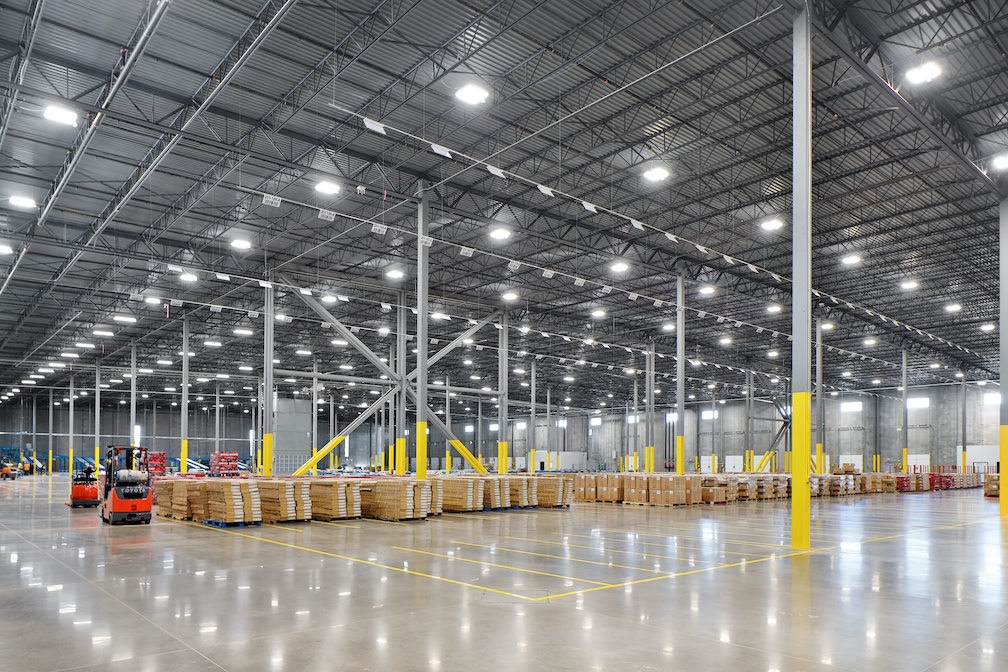 How Does LED Lighting Affect Employee Productivity and ROI?